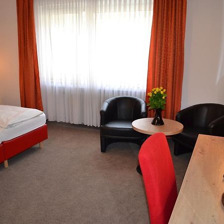 Hotel Minerva Garni Dusseldorf Exterior photo